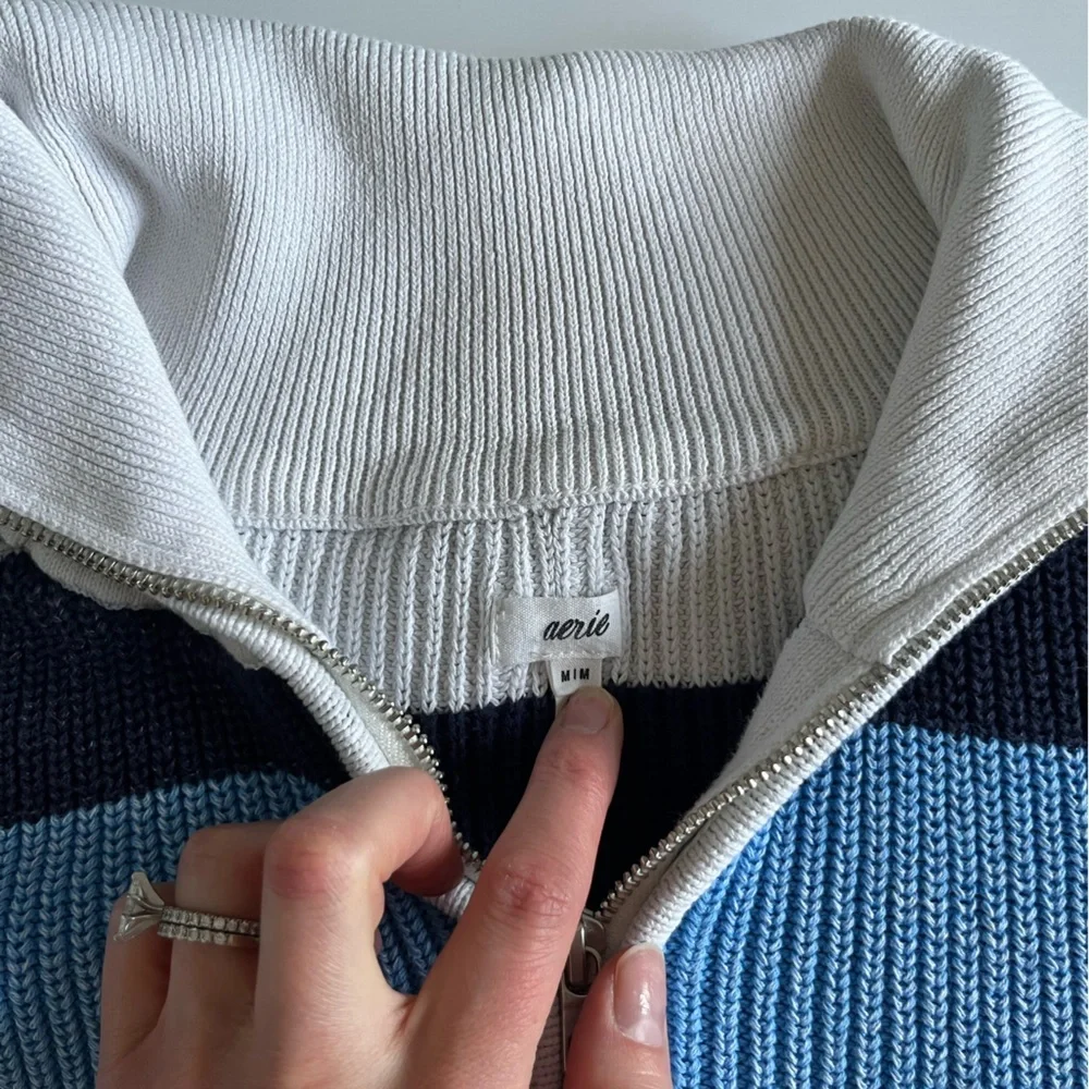 aerie knit Ribbed Half-Zip Sweater in White, Navy & Light Blue